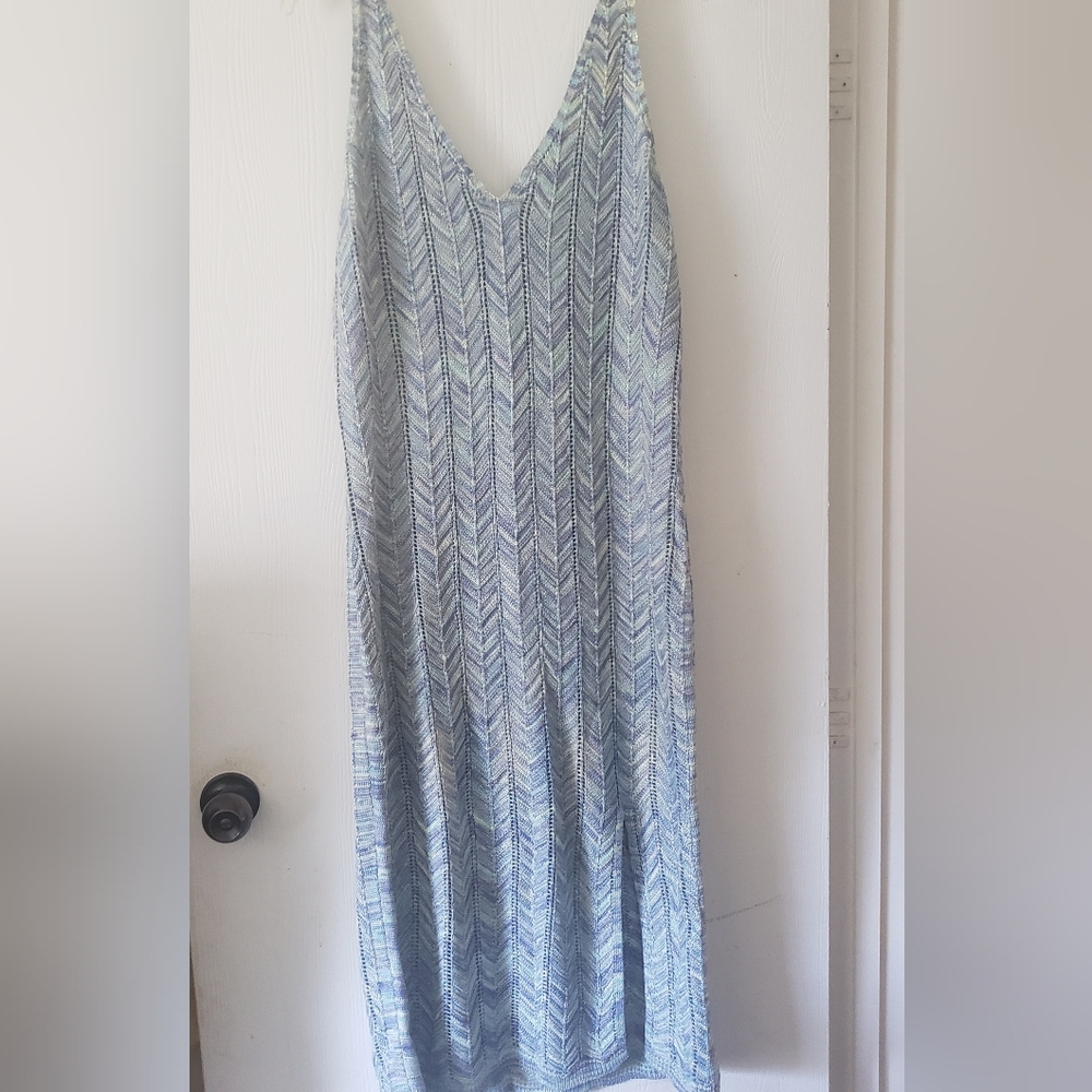 Madden NYC Ladies Size XL Blue Chevron Knit Maxi Dress